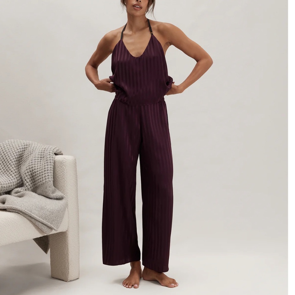 LUNYA NWOT Washable Silk Cami Pant Set in Vintage Merlot Jacquard Size M